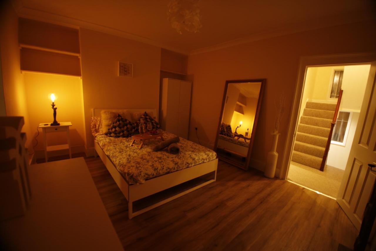 Hygge Camden Town 2 Bedrooms Apartment Лондон Экстерьер фото